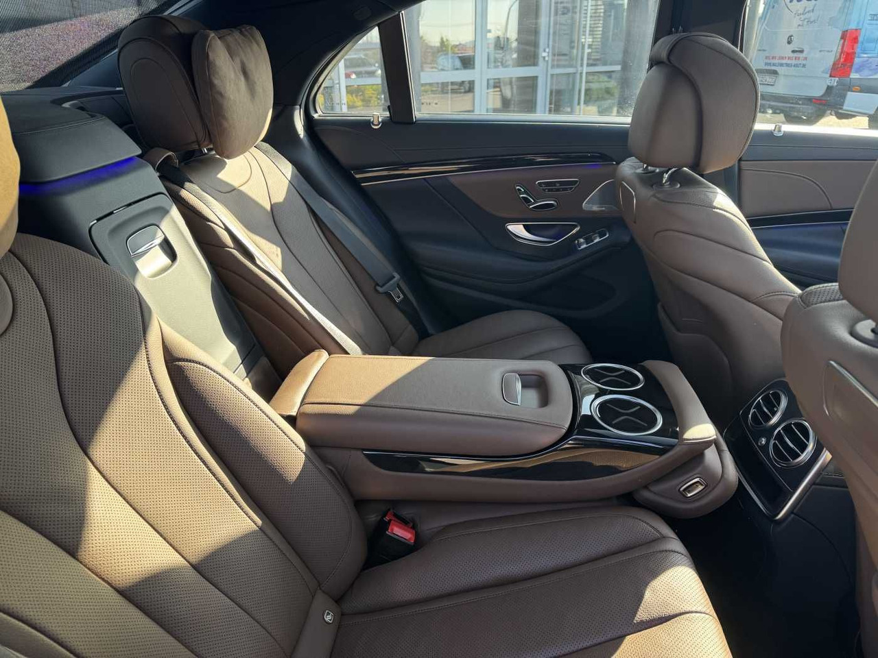 Mercedes-Benz S 400d 4M AMG+Pano+Burm+Distr+Massage+ HUD - Sedan: bild 5 Mercedes-Benz S 400d 4M AMG+Pano+Burm+Distr+Massage+ HUD - Sedan: bild 5