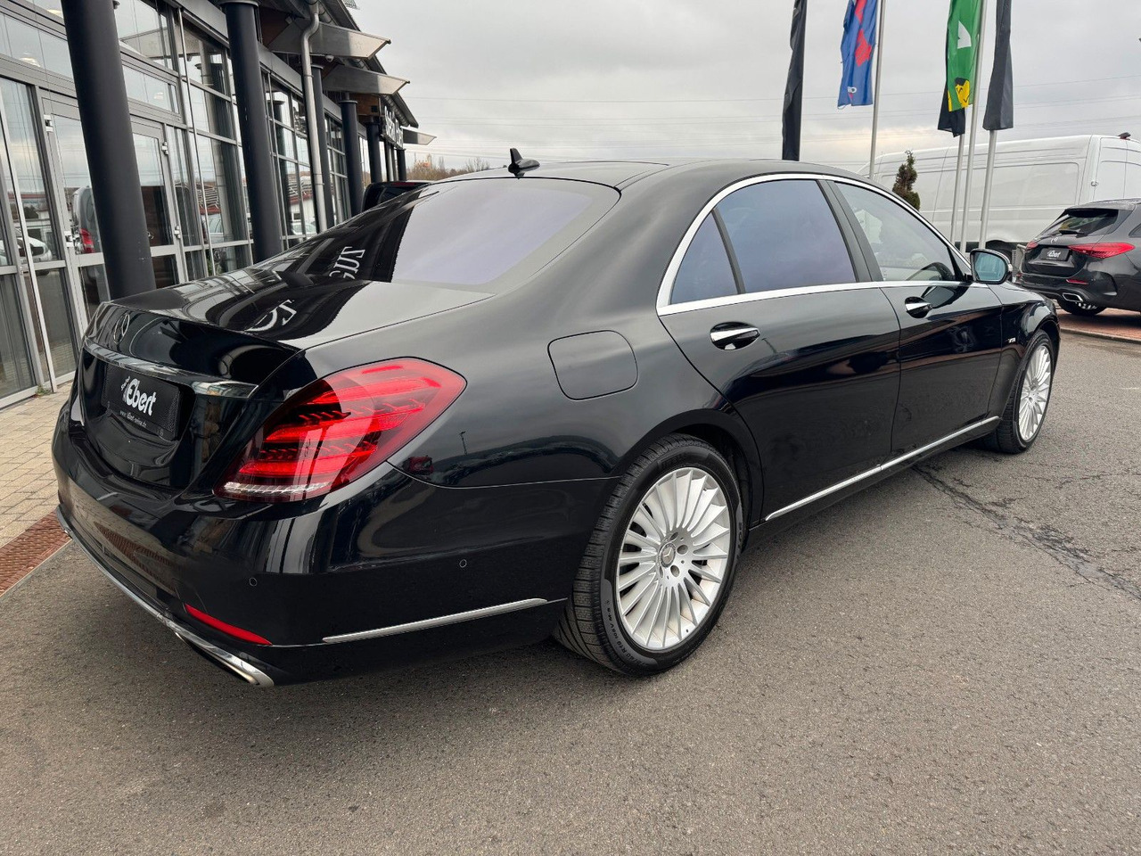 Mercedes-Benz S 600 L Chauffeur+Nachtsicht+Pano+HUD+360 - Sedan: bild 5 Mercedes-Benz S 600 L Chauffeur+Nachtsicht+Pano+HUD+360 - Sedan: bild 5
