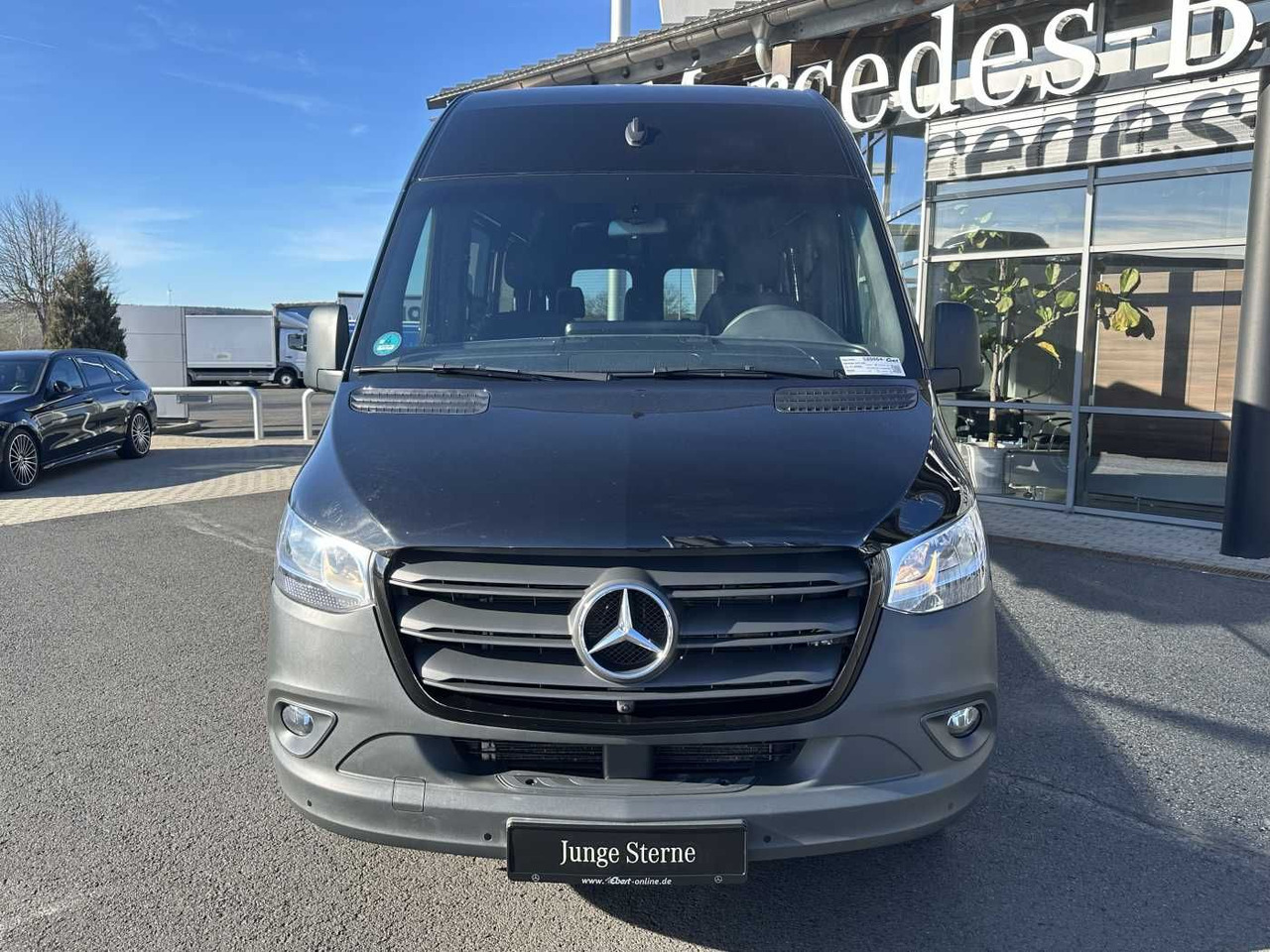 Mercedes-Benz Sprinter 317 CDI Tourer Dachklima AHK 360 MBUX - Dubbelhytt transportbil: bild 2 Mercedes-Benz Sprinter 317 CDI Tourer Dachklima AHK 360 MBUX - Dubbelhytt transportbil: bild 2