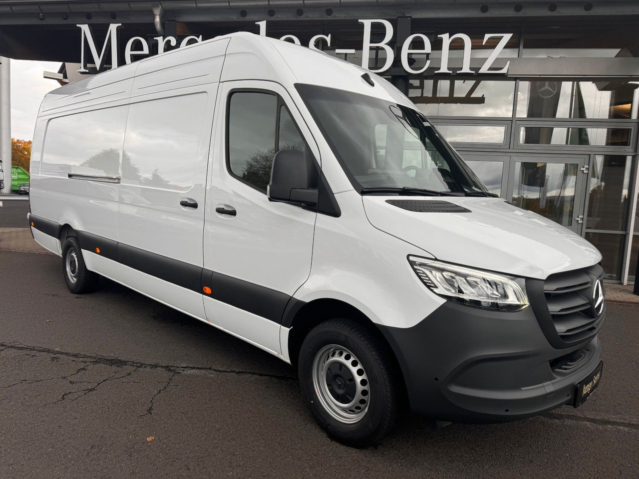 Mercedes-Benz Sprinter 319 CDI Extralang DISTRONIC Kamera LED - Skåpbil: bild 1 Mercedes-Benz Sprinter 319 CDI Extralang DISTRONIC Kamera LED - Skåpbil: bild 1
