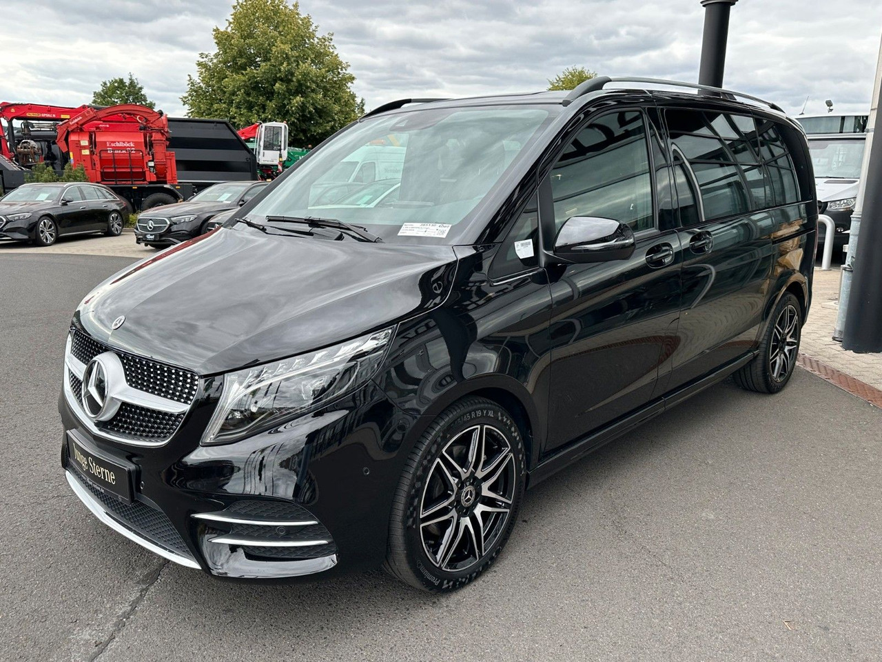 Mercedes-Benz V 250 d EDITION AMG Kompakt ILS elektr Türen - Kombi: bild 3 Mercedes-Benz V 250 d EDITION AMG Kompakt ILS elektr Türen - Kombi: bild 3