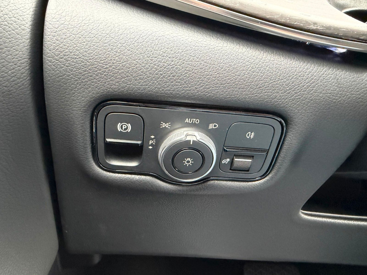 Persontransport Mercedes-Benz V 300 d AVANTGARDE Extralang 360Kamera Standh: bild 19 Persontransport Mercedes-Benz V 300 d AVANTGARDE Extralang 360Kamera Standh: bild 19