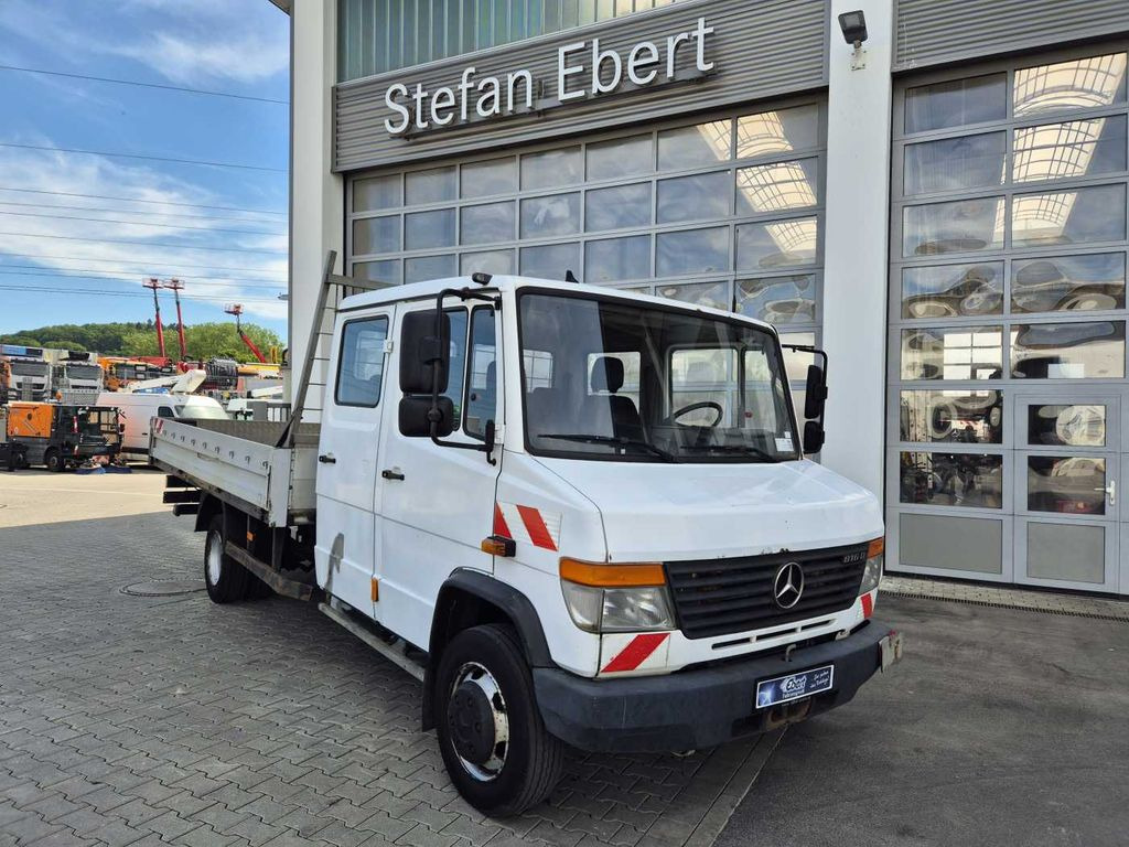Mercedes-Benz Vario 816 DK DoKa 4x2 Pritsche 2x AHK  - Transportbil med flak, Dubbelhytt transportbil: bild 2 Mercedes-Benz Vario 816 DK DoKa 4x2 Pritsche 2x AHK  - Transportbil med flak, Dubbelhytt transportbil: bild 2
