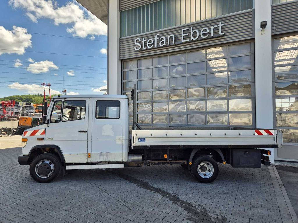 Mercedes-Benz Vario 816 DK DoKa 4x2 Pritsche 2x AHK  - Transportbil med flak, Dubbelhytt transportbil: bild 4 Mercedes-Benz Vario 816 DK DoKa 4x2 Pritsche 2x AHK  - Transportbil med flak, Dubbelhytt transportbil: bild 4