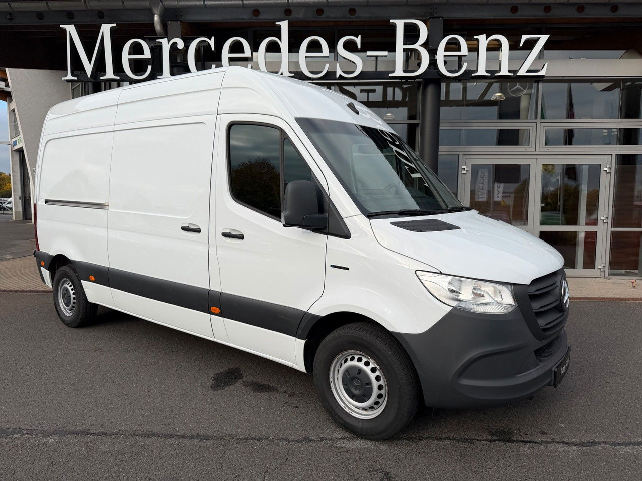 Mercedes-Benz eSprinter 312 Klima SHZ Kamera - Skåpbil, El transportbil: bild 1 Mercedes-Benz eSprinter 312 Klima SHZ Kamera - Skåpbil, El transportbil: bild 1