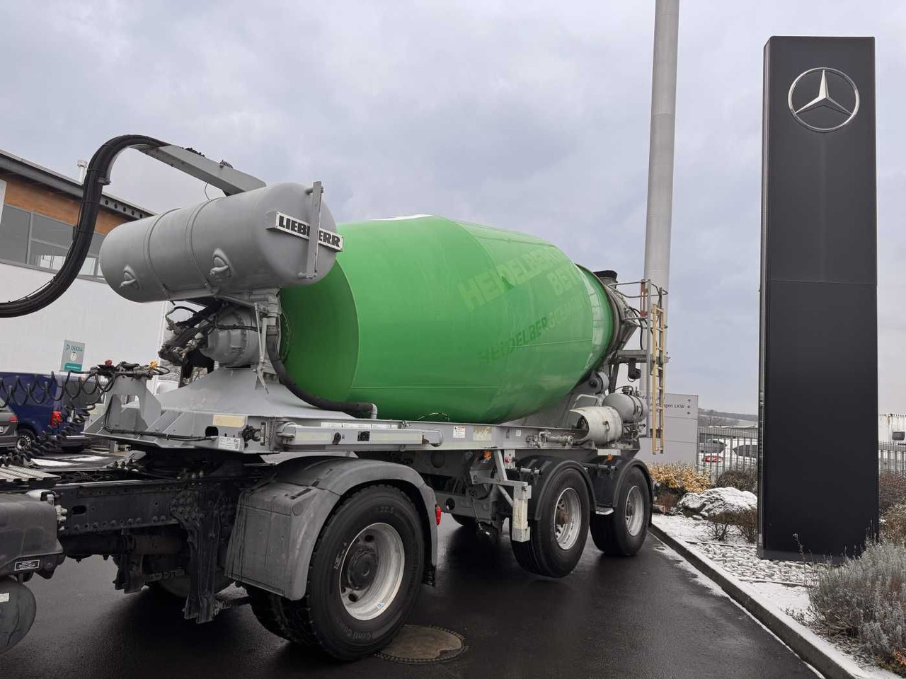 Müller-Mitteltal SF32BM/BT Liebherr HTM1004 10m³ BPW Liftachse - Betongtrailer: bild 2 Müller-Mitteltal SF32BM/BT Liebherr HTM1004 10m³ BPW Liftachse - Betongtrailer: bild 2
