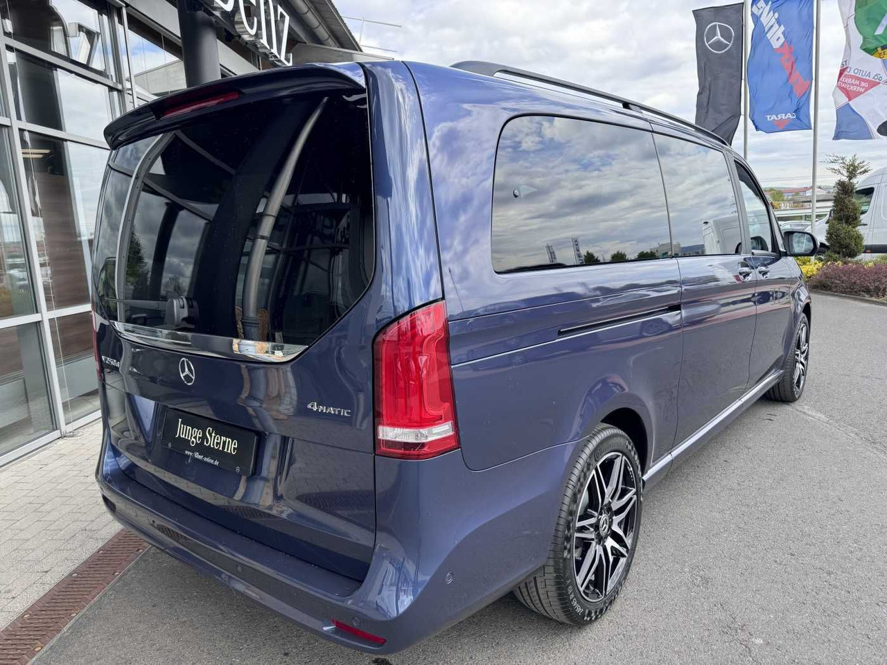 Mercedes-Benz V 250 d EDITION 4MATIC AMG DISTRONIC AHK Tisch - Övrig maskin: bild 4 Mercedes-Benz V 250 d EDITION 4MATIC AMG DISTRONIC AHK Tisch - Övrig maskin: bild 4