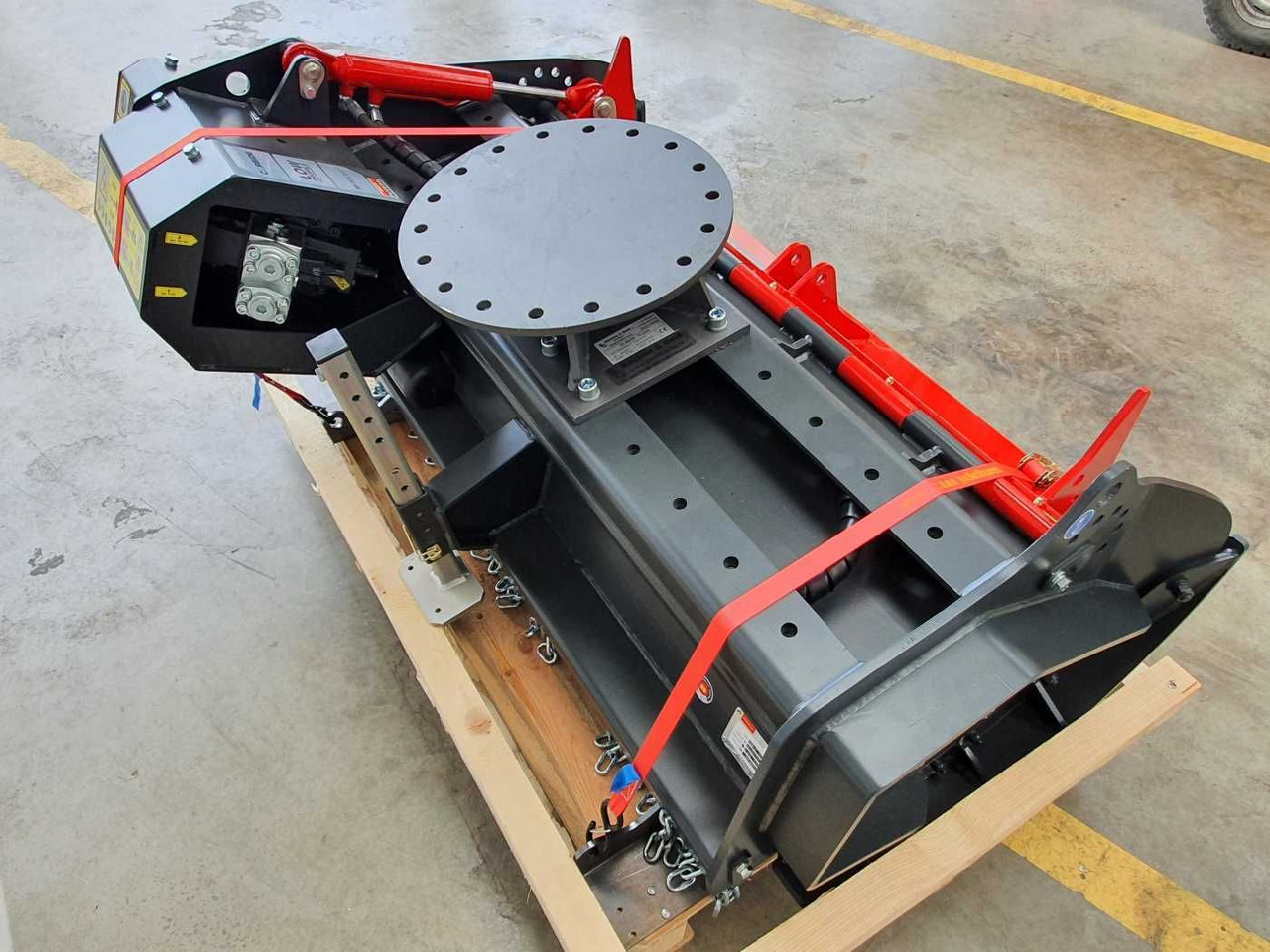 Skogsfräs Seppi M. BMS-F 125 Forstmulcher / NEU / lagernd: bild 7 Skogsfräs Seppi M. BMS-F 125 Forstmulcher / NEU / lagernd: bild 7