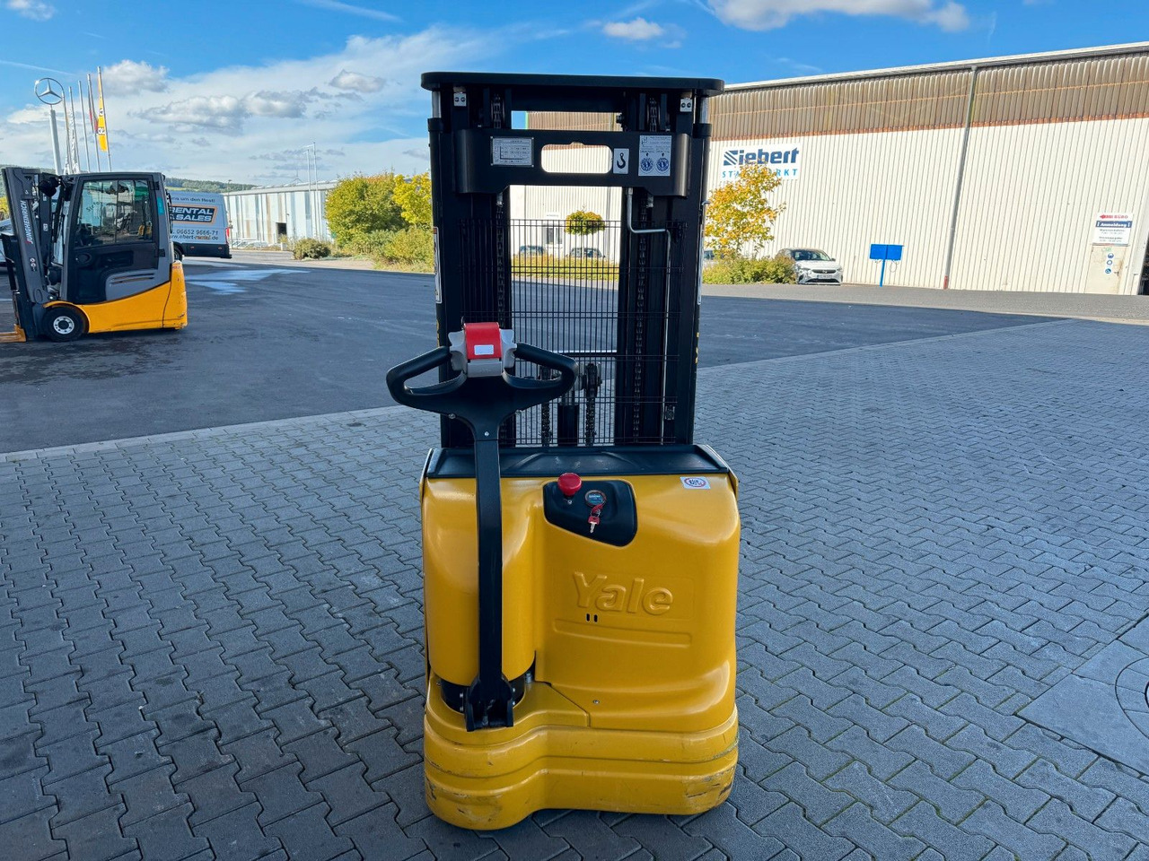 Staplare Yale MS 12 AC / Triplex: 4m! / nur 180h! / 2014: bild 8 Staplare Yale MS 12 AC / Triplex: 4m! / nur 180h! / 2014: bild 8