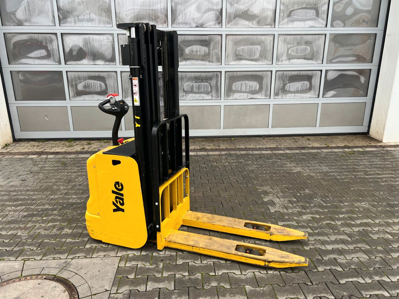 Yale MS 12 AC / Triplex: 4m! / nur 229h! / 2014 - Staplare: bild 2 Yale MS 12 AC / Triplex: 4m! / nur 229h! / 2014 - Staplare: bild 2