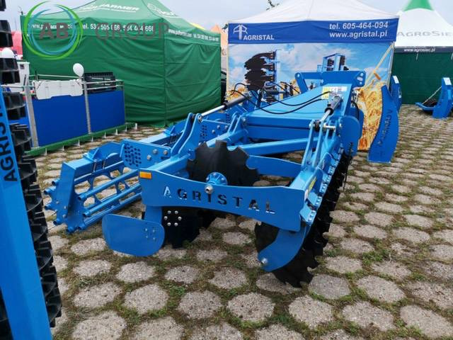 Agristal BTH hydraulic folding disc harrow 4.5 m - Harv: bild 3 Agristal BTH hydraulic folding disc harrow 4.5 m - Harv: bild 3