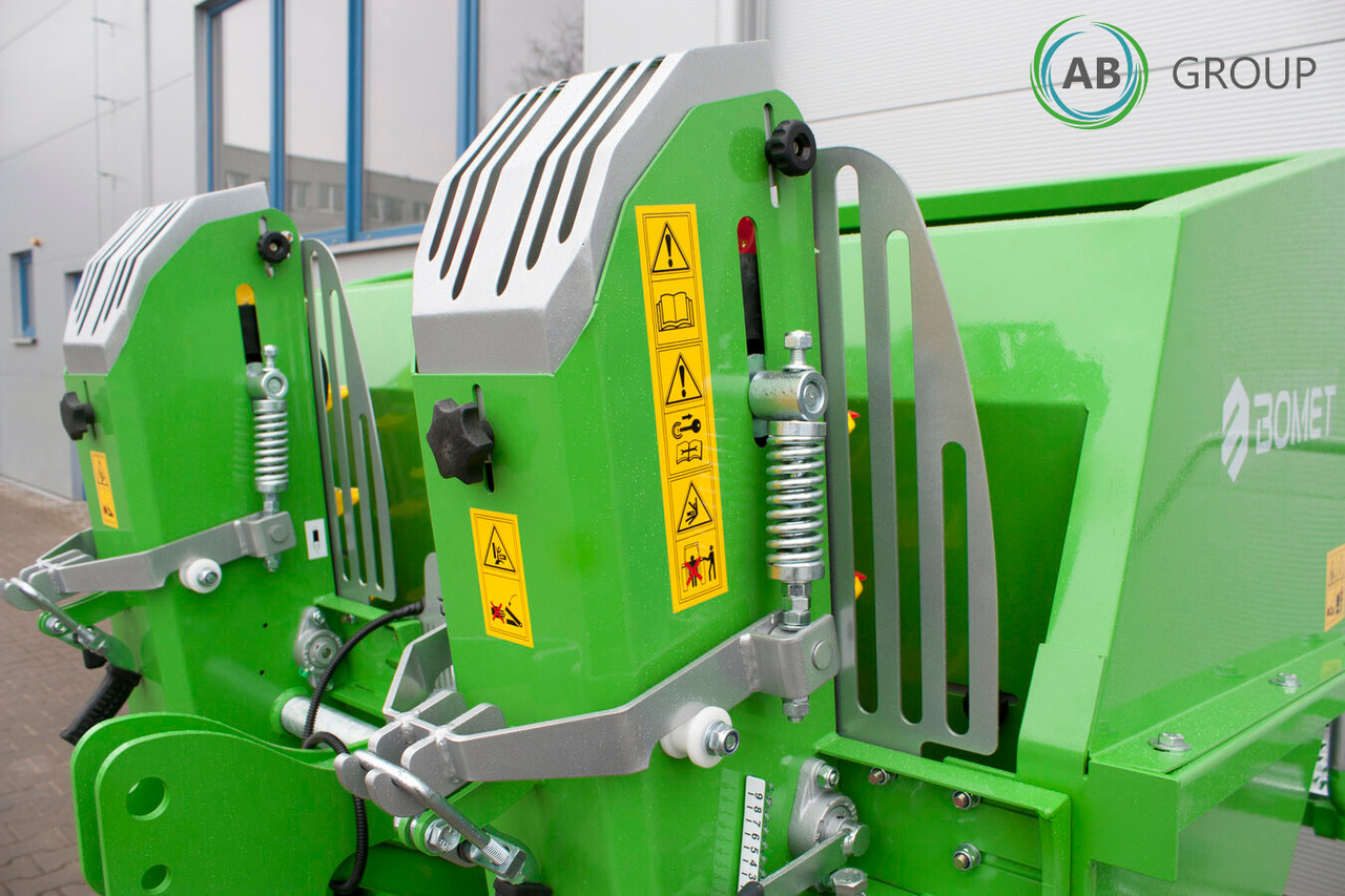 Bomet Gemini S339 two-row potato planter (inter-row width: 67.5 - 80 cm) - Potatissättare: bild 2 Bomet Gemini S339 two-row potato planter (inter-row width: 67.5 - 80 cm) - Potatissättare: bild 2