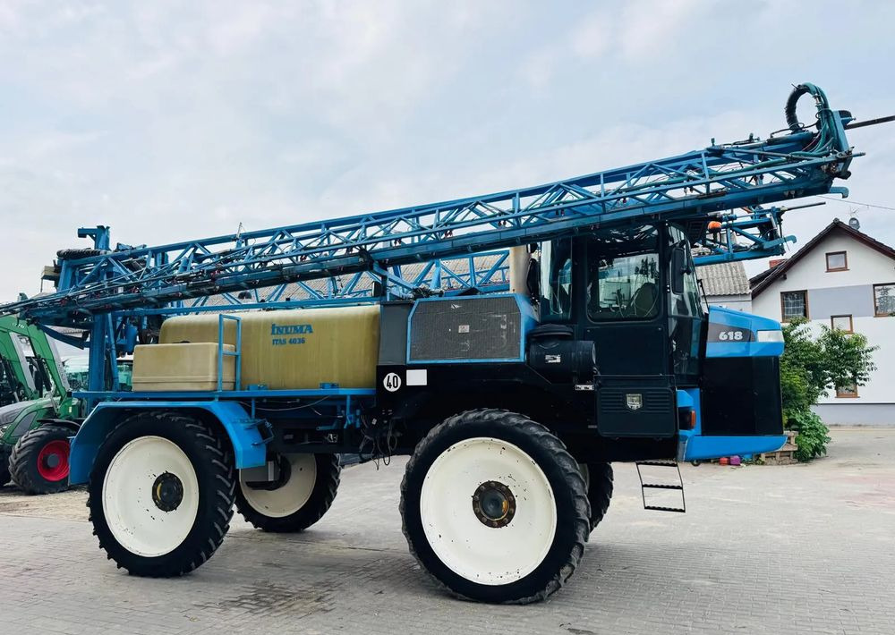 Challenger ROGATOR 618 - Spruta: bild 2 Challenger ROGATOR 618 - Spruta: bild 2