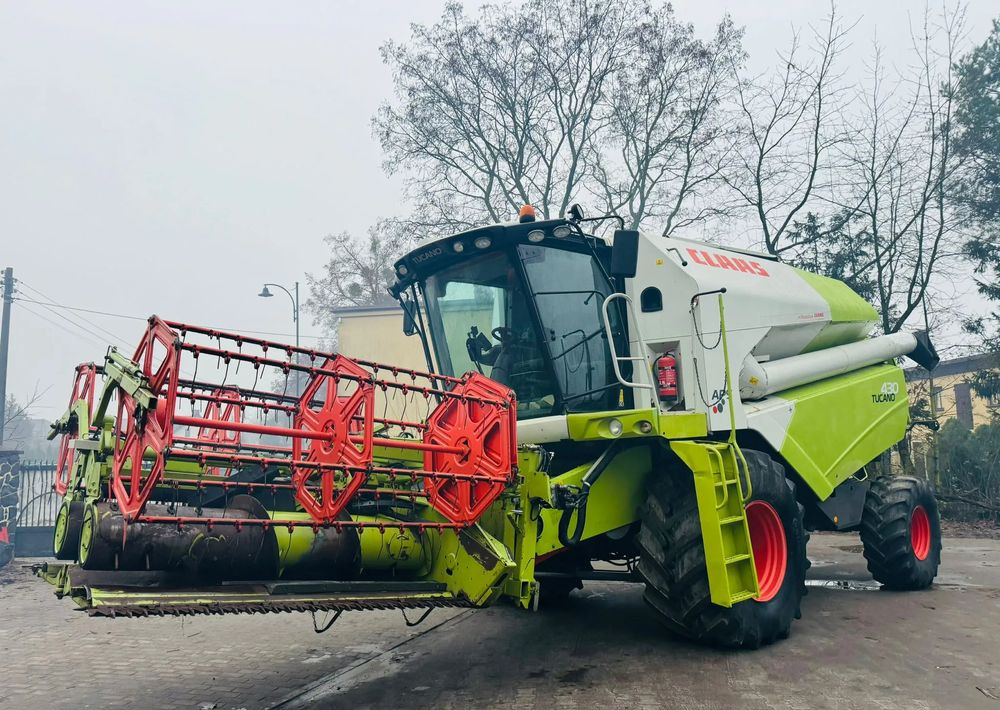 Claas TUCANO 430 APS - Skördetröska: bild 2 Claas TUCANO 430 APS - Skördetröska: bild 2