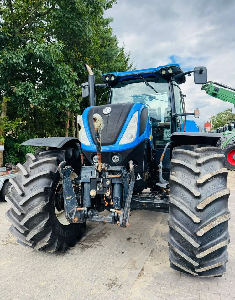 New Holland T7.230 - Traktor: bild 5 New Holland T7.230 - Traktor: bild 5