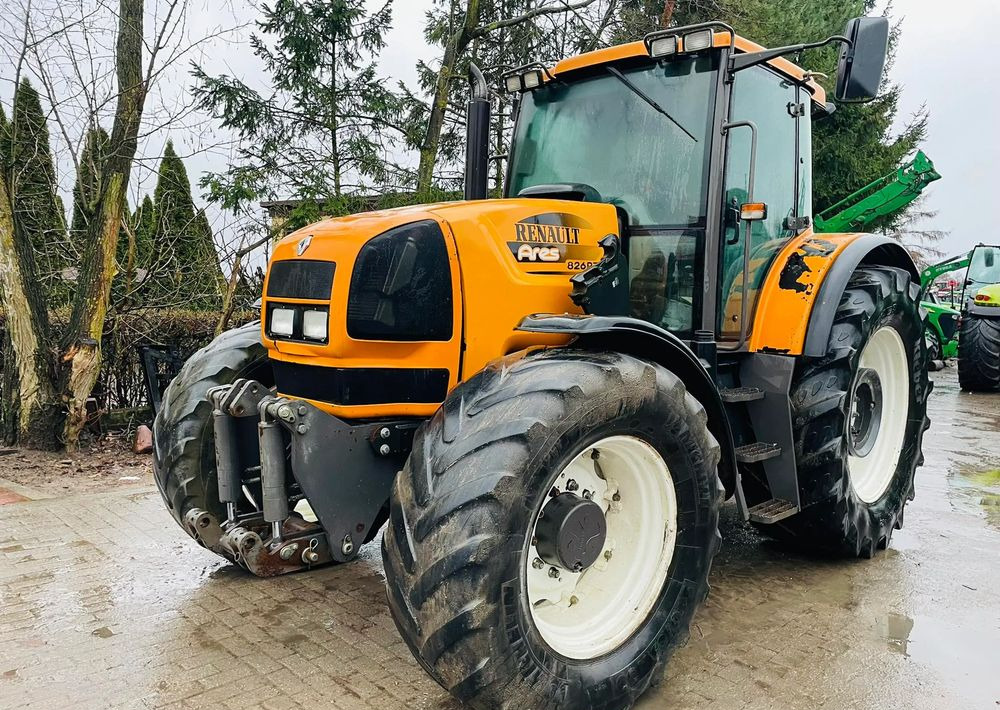 Renault Ares 826 RZ - Traktor: bild 2 Renault Ares 826 RZ - Traktor: bild 2