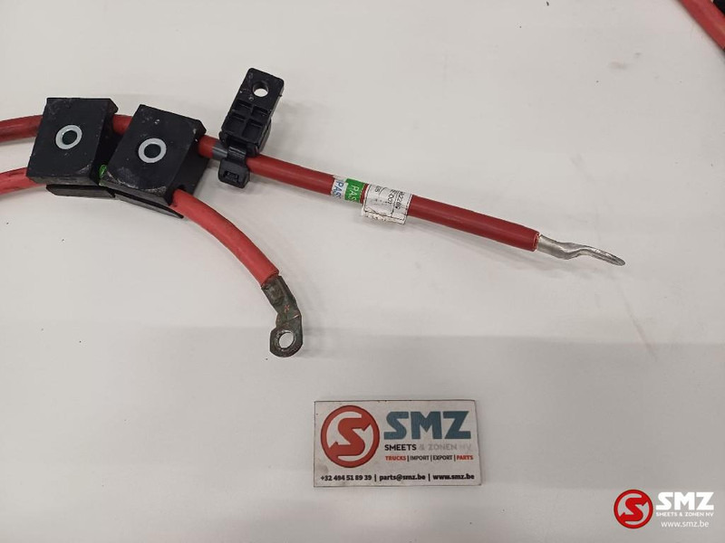 Caterpillar Alternator cable Caterpillar - Kablar/ Ledningar för Materialhanteringsutrustning: bild 2 Caterpillar Alternator cable Caterpillar - Kablar/ Ledningar för Materialhanteringsutrustning: bild 2