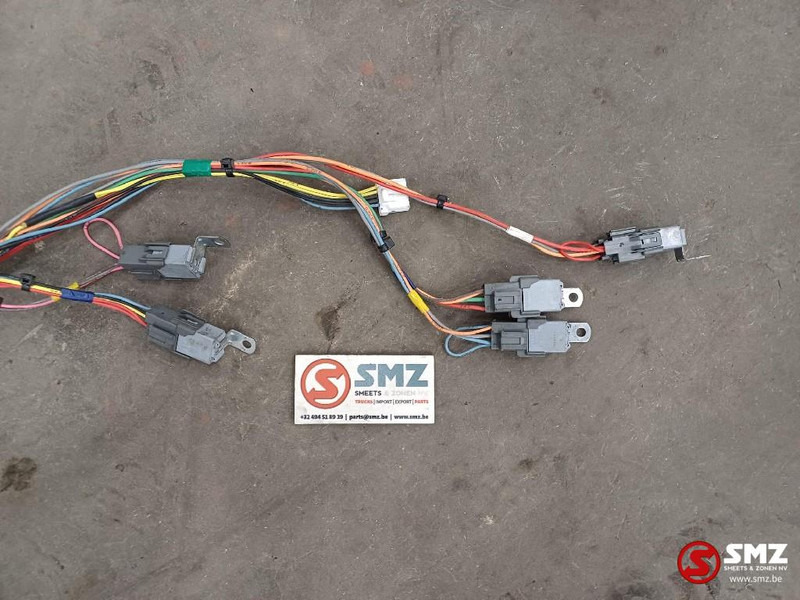 Caterpillar Cabin wire harness Caterpillar - Kablar/ Ledningar för Lastbil: bild 2 Caterpillar Cabin wire harness Caterpillar - Kablar/ Ledningar för Lastbil: bild 2