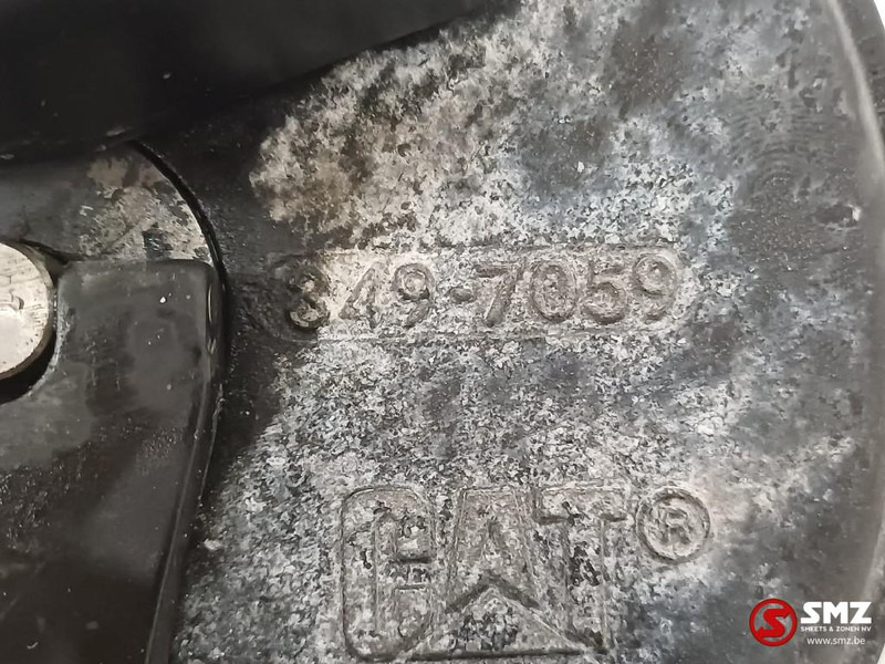 Caterpillar Fuel cap Caterpillar - Bränslesystem för Materialhanteringsutrustning: bild 3 Caterpillar Fuel cap Caterpillar - Bränslesystem för Materialhanteringsutrustning: bild 3