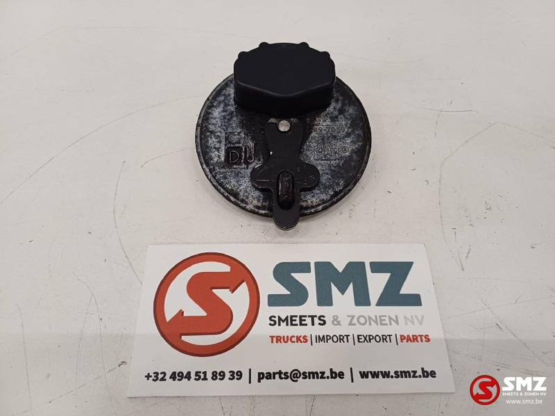 Caterpillar Fuel cap Caterpillar - Bränslesystem för Materialhanteringsutrustning: bild 1 Caterpillar Fuel cap Caterpillar - Bränslesystem för Materialhanteringsutrustning: bild 1