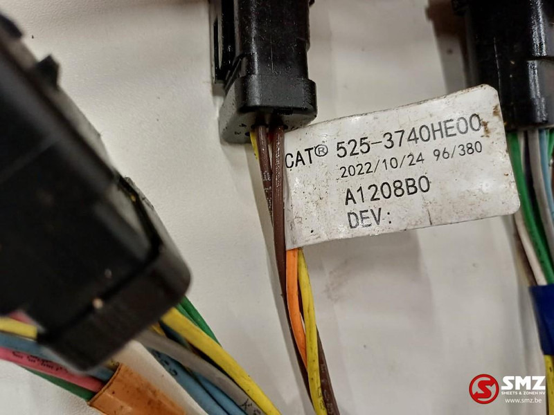 Caterpillar Wire harness valve / sensor / solenoid Caterpillar - Kablar/ Ledningar för Lastbil: bild 5 Caterpillar Wire harness valve / sensor / solenoid Caterpillar - Kablar/ Ledningar för Lastbil: bild 5