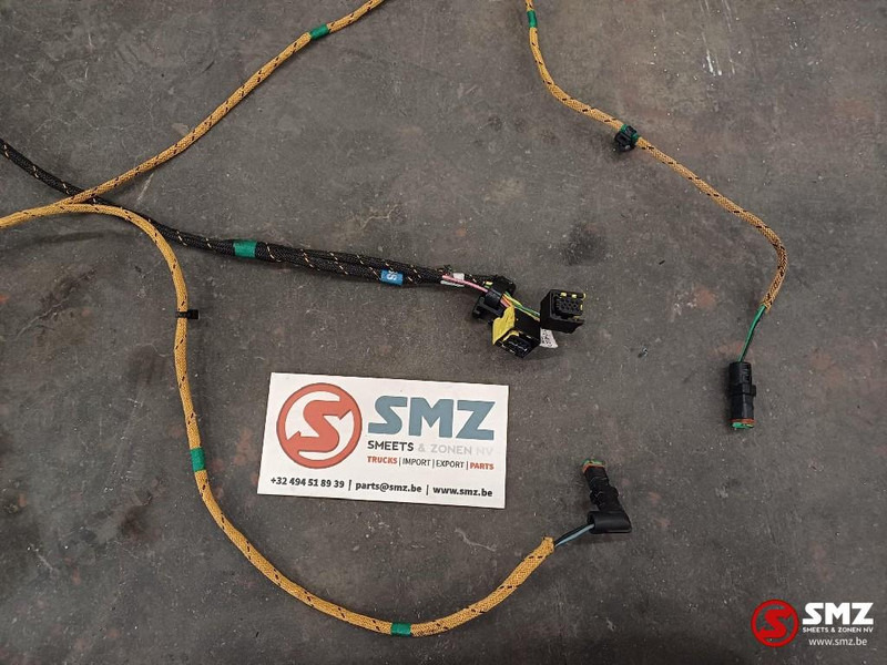 Caterpillar Wiring Harnesses Chassis / Engine / Lightning Cate - Kablar/ Ledningar för Materialhanteringsutrustning: bild 2 Caterpillar Wiring Harnesses Chassis / Engine / Lightning Cate - Kablar/ Ledningar för Materialhanteringsutrustning: bild 2