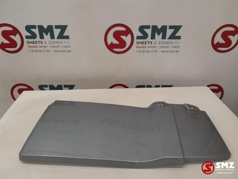 DAF Occ cabinezijspoiler linksboven DAF - Aerodynamik/ Spoiler för Lastbil: bild 1 DAF Occ cabinezijspoiler linksboven DAF - Aerodynamik/ Spoiler för Lastbil: bild 1