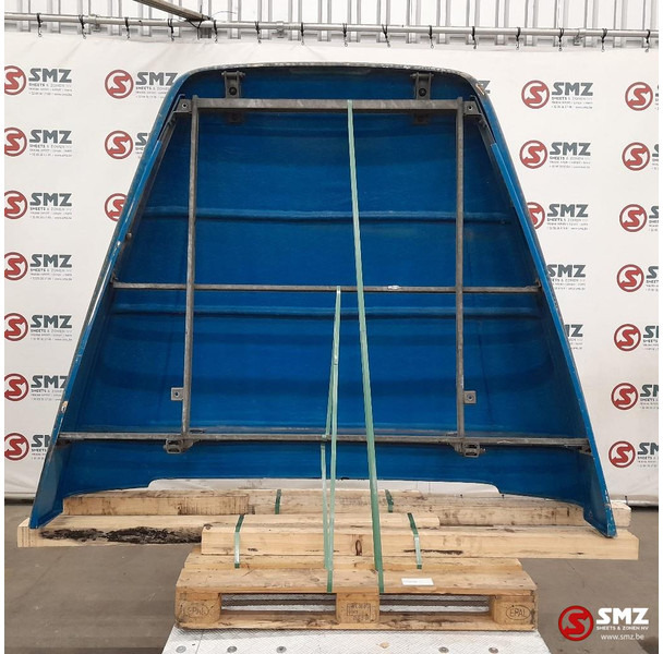 DAF Occ dakspoiler XF95 DAF - Aerodynamik/ Spoiler för Lastbil: bild 2 DAF Occ dakspoiler XF95 DAF - Aerodynamik/ Spoiler för Lastbil: bild 2