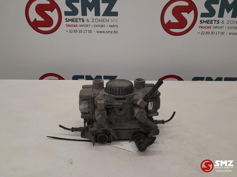 DAF Occ remdrukregeling DAF XF 105 4801040030 Wabco - Kontrollenhet för Lastbil: bild 1 DAF Occ remdrukregeling DAF XF 105 4801040030 Wabco - Kontrollenhet för Lastbil: bild 1