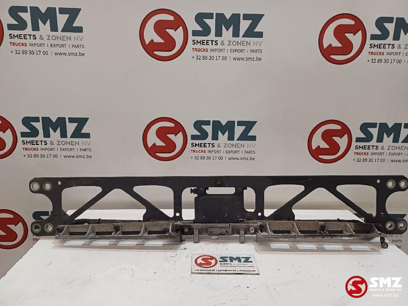 DAF Occ voordwarsligger + opstaptredes L/R DAF - Stötfångare för Lastbil: bild 1 DAF Occ voordwarsligger + opstaptredes L/R DAF - Stötfångare för Lastbil: bild 1