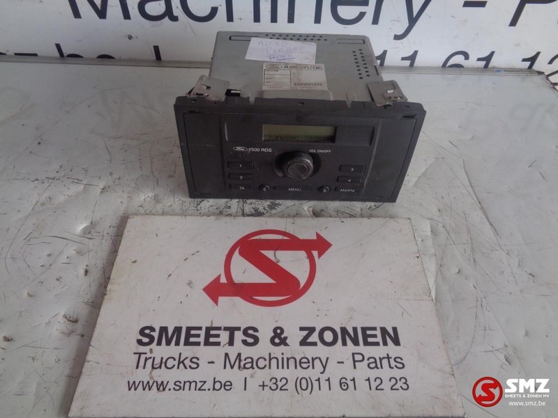 Ford Occ ford radio 1500rds console - Instrumentbräda för Lastbil: bild 1 Ford Occ ford radio 1500rds console - Instrumentbräda för Lastbil: bild 1