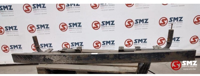 Iveco Occ Bumperbalk vooraan Stralis - Stötfångare för Lastbil: bild 1 Iveco Occ Bumperbalk vooraan Stralis - Stötfångare för Lastbil: bild 1