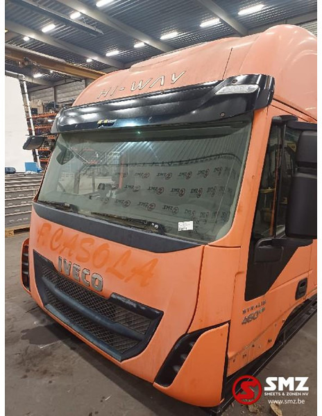 Iveco Occ cabine compleet Hi Way Stralis Iveco - Hytt och interiör för Lastbil: bild 1 Iveco Occ cabine compleet Hi Way Stralis Iveco - Hytt och interiör för Lastbil: bild 1