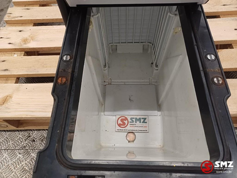 Iveco Occ koelkast Iveco - Hytt och interiör för Lastbil: bild 5 Iveco Occ koelkast Iveco - Hytt och interiör för Lastbil: bild 5