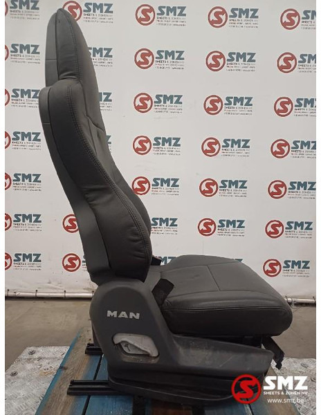 MAN Occ bijrijdersstoel MAN - Hytt och interiör för Lastbil: bild 3 MAN Occ bijrijdersstoel MAN - Hytt och interiör för Lastbil: bild 3