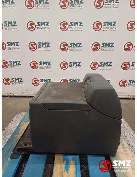 MAN Occ koelkast 35L MAN - Hytt och interiör för Lastbil: bild 4 MAN Occ koelkast 35L MAN - Hytt och interiör för Lastbil: bild 4