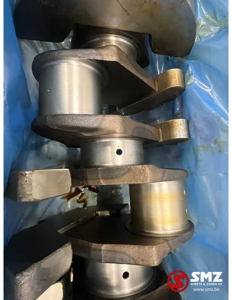 Mercedes-Benz Krukas Mercedes V10 OM403, OM423, OM443 / A / LA - Vevaxel för Lastbil: bild 5 Mercedes-Benz Krukas Mercedes V10 OM403, OM423, OM443 / A / LA - Vevaxel för Lastbil: bild 5