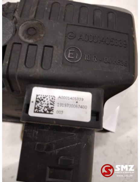 Mercedes-Benz Occ AdBluepomp Mercedes Actros MP4 A0001405339 - Bränslesystem för Lastbil: bild 3 Mercedes-Benz Occ AdBluepomp Mercedes Actros MP4 A0001405339 - Bränslesystem för Lastbil: bild 3