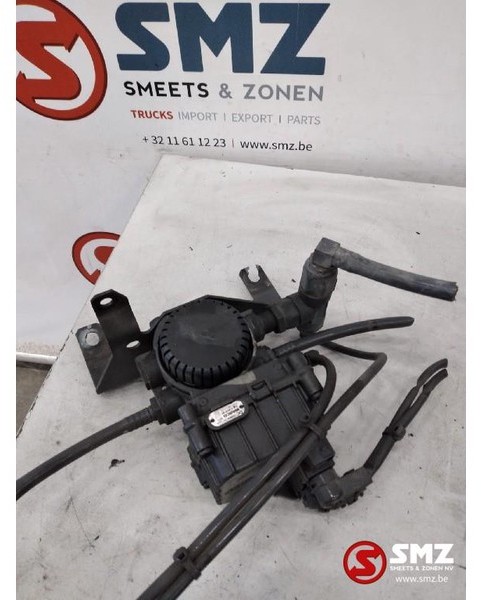 Mercedes-Benz Occ EBS modulator 1-kring A0004297524 - Bromsventil för Lastbil: bild 1 Mercedes-Benz Occ EBS modulator 1-kring A0004297524 - Bromsventil för Lastbil: bild 1