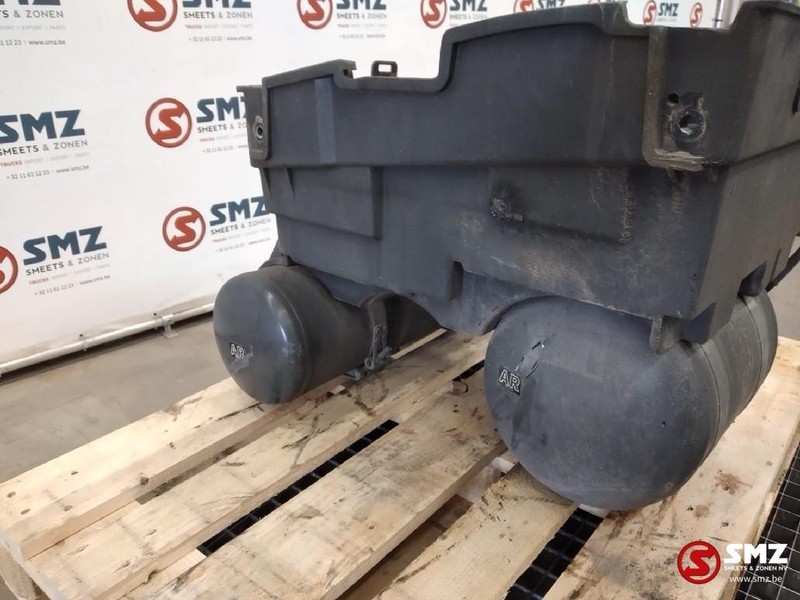 Mercedes-Benz Occ batterijbak met luchtketels Actros MP4 - Batteri, Bromsdelar för Lastbil: bild 4 Mercedes-Benz Occ batterijbak met luchtketels Actros MP4 - Batteri, Bromsdelar för Lastbil: bild 4