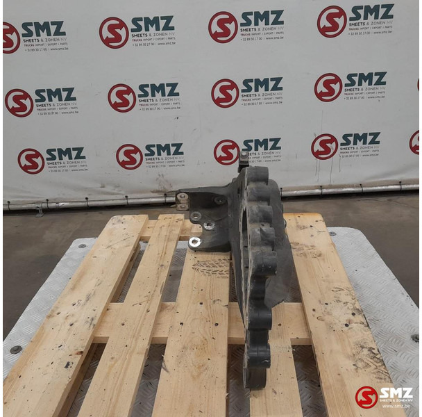 Mercedes-Benz Occ bladveerbeugel vooras links Mercedes - Ram/ Chassi för Lastbil: bild 4 Mercedes-Benz Occ bladveerbeugel vooras links Mercedes - Ram/ Chassi för Lastbil: bild 4