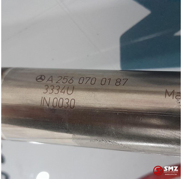 Mercedes-Benz Occ brandstofinjectiespruitsuk + 4 verstuivers AMG - Bränslesystem för Personbil: bild 5 Mercedes-Benz Occ brandstofinjectiespruitsuk + 4 verstuivers AMG - Bränslesystem för Personbil: bild 5