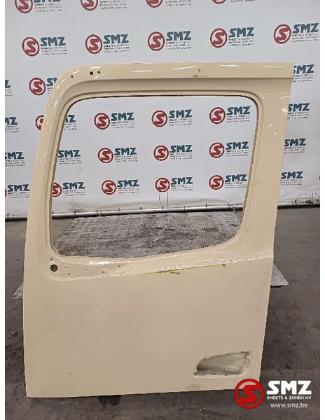 Mercedes-Benz Occ deur links Mercedes Antos - Dörr och reservdelar för Lastbil: bild 1 Mercedes-Benz Occ deur links Mercedes Antos - Dörr och reservdelar för Lastbil: bild 1