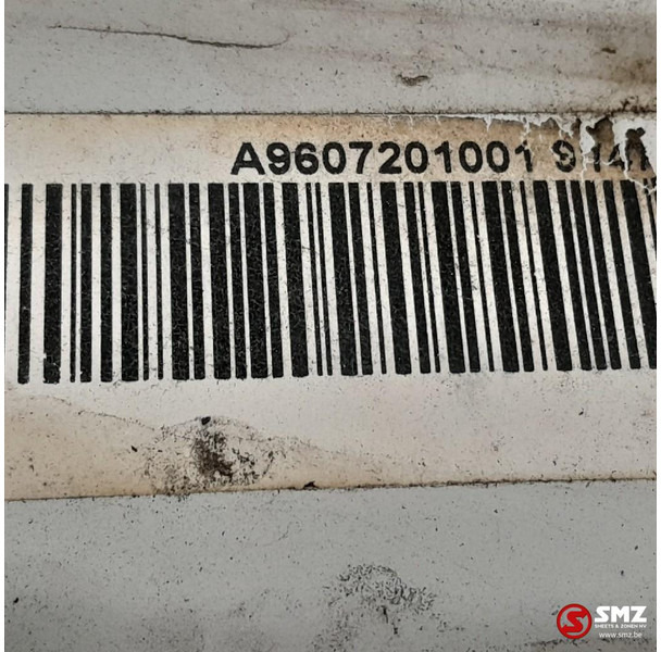 Mercedes-Benz Occ deurverlenging rechts Mercedes - Dörr och reservdelar för Lastbil: bild 3 Mercedes-Benz Occ deurverlenging rechts Mercedes - Dörr och reservdelar för Lastbil: bild 3