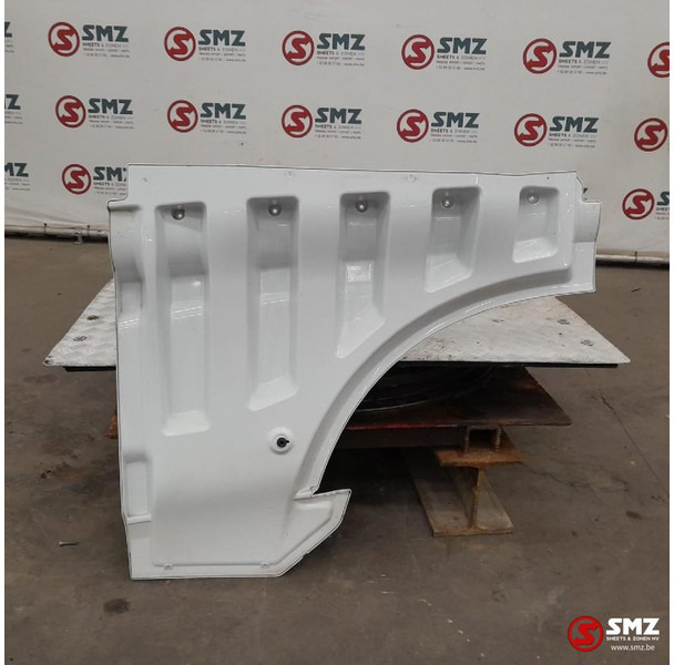 Mercedes-Benz Occ deurverlenging rechts Mercedes - Dörr och reservdelar för Lastbil: bild 2 Mercedes-Benz Occ deurverlenging rechts Mercedes - Dörr och reservdelar för Lastbil: bild 2