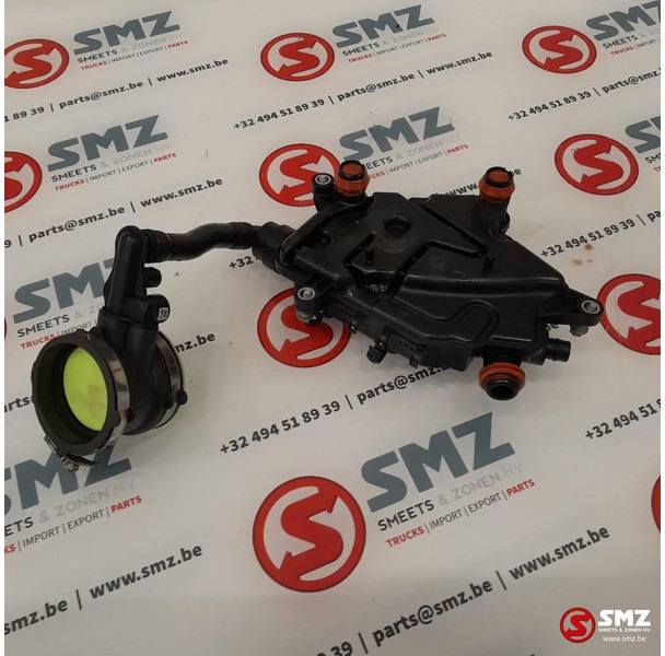 Mercedes-Benz Occ olieafscheider links AMG C63S Mercedes - Motor och reservdelar för Personbil: bild 1 Mercedes-Benz Occ olieafscheider links AMG C63S Mercedes - Motor och reservdelar för Personbil: bild 1