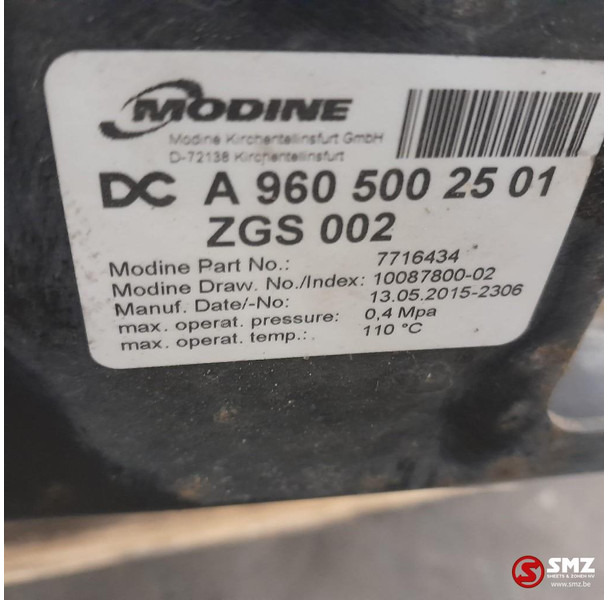 Mercedes-Benz Occ radiator + intercooler Mercedes - Kylare för Lastbil: bild 3 Mercedes-Benz Occ radiator + intercooler Mercedes - Kylare för Lastbil: bild 3