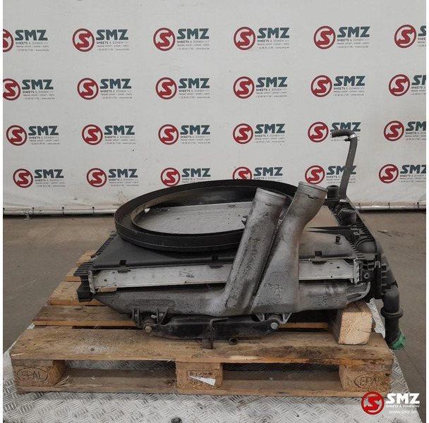 Mercedes-Benz Occ radiator + intercooler OM906LA Mercedes - Kylare för Lastbil: bild 1 Mercedes-Benz Occ radiator + intercooler OM906LA Mercedes - Kylare för Lastbil: bild 1