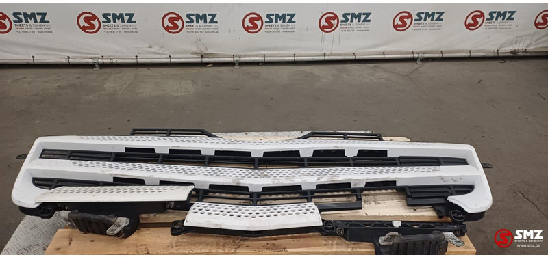 Mercedes-Benz Occ radiatorgrille Mercedes - Galler för Lastbil: bild 1 Mercedes-Benz Occ radiatorgrille Mercedes - Galler för Lastbil: bild 1