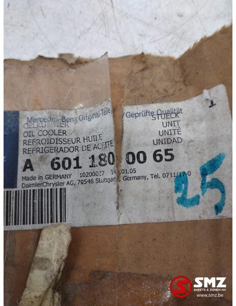 Mercedes-Benz Oliekoeler mercedes sprinter w901-904 w638 w202 w2 - Motor och reservdelar för Lastbil: bild 4 Mercedes-Benz Oliekoeler mercedes sprinter w901-904 w638 w202 w2 - Motor och reservdelar för Lastbil: bild 4